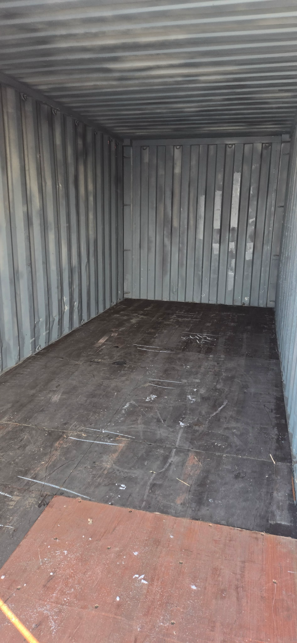 SUDU7466880 — Extérieur