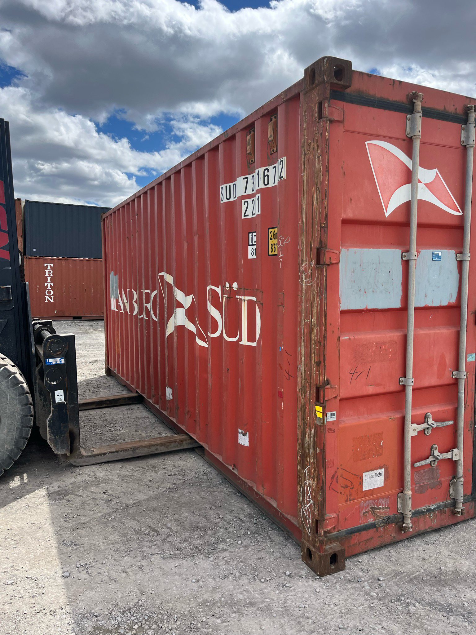 SUDU7341672 — Extérieur