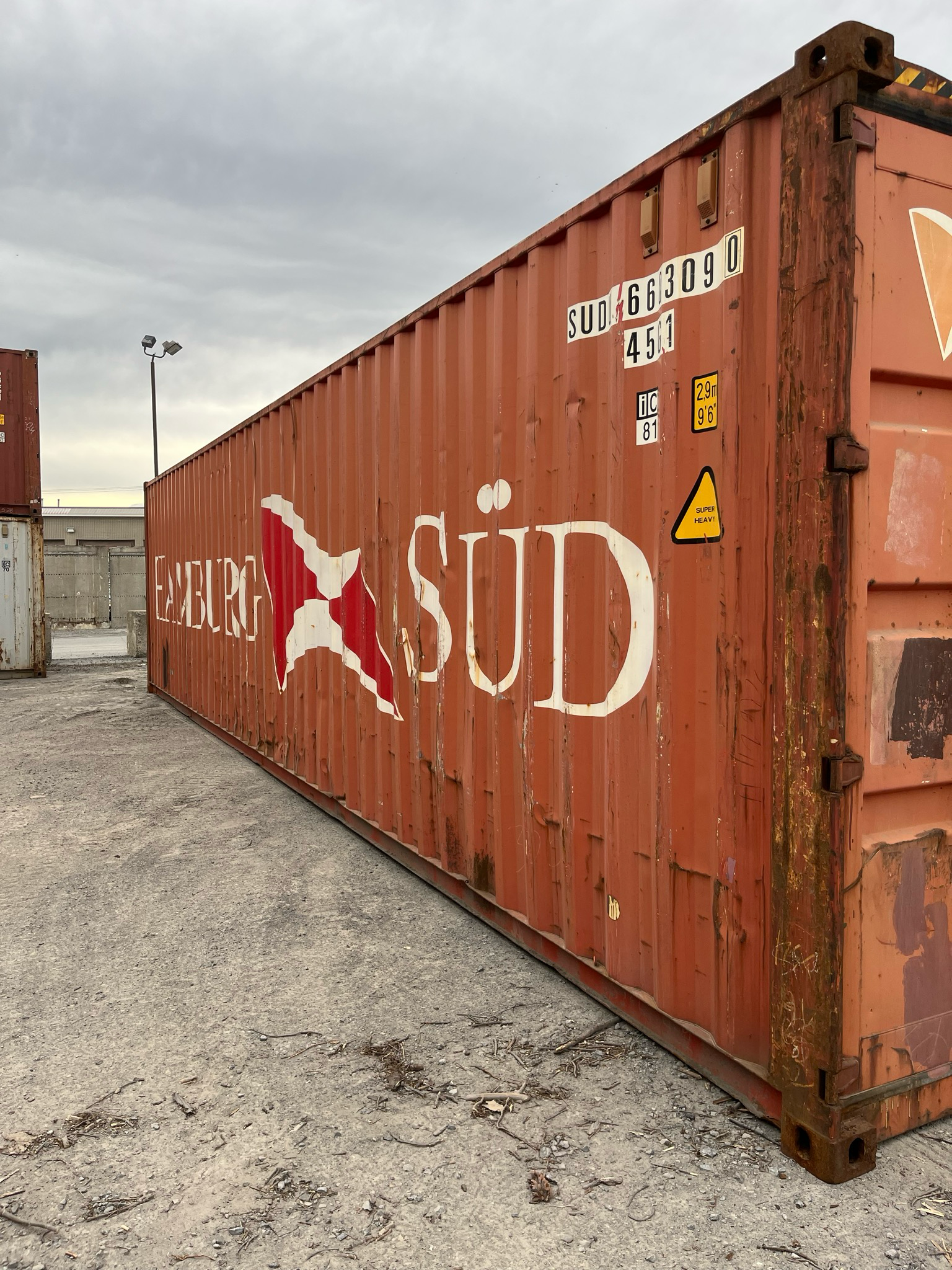 SUDU6603090 — Extérieur