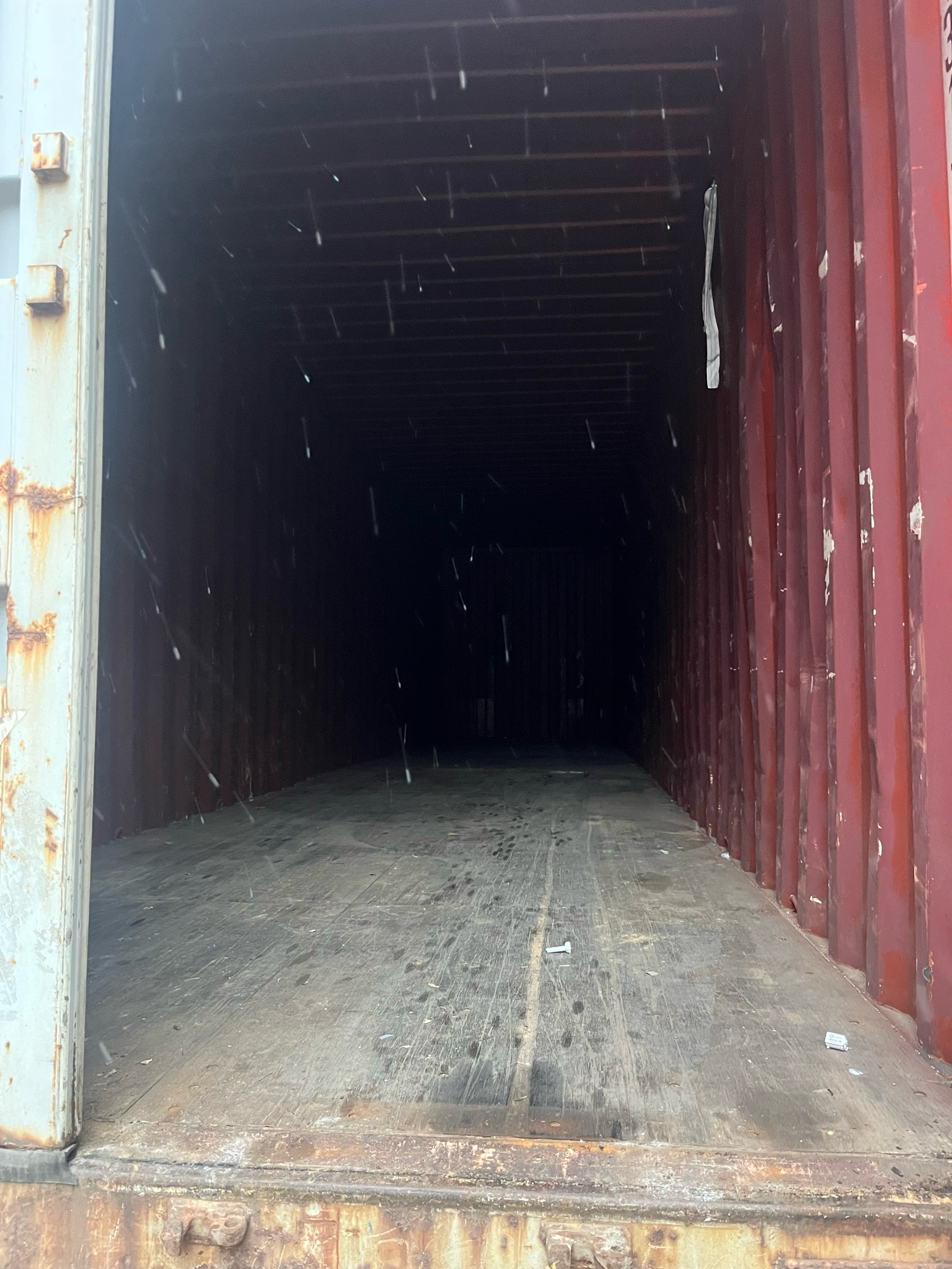 MSKU1317443 — Extérieur