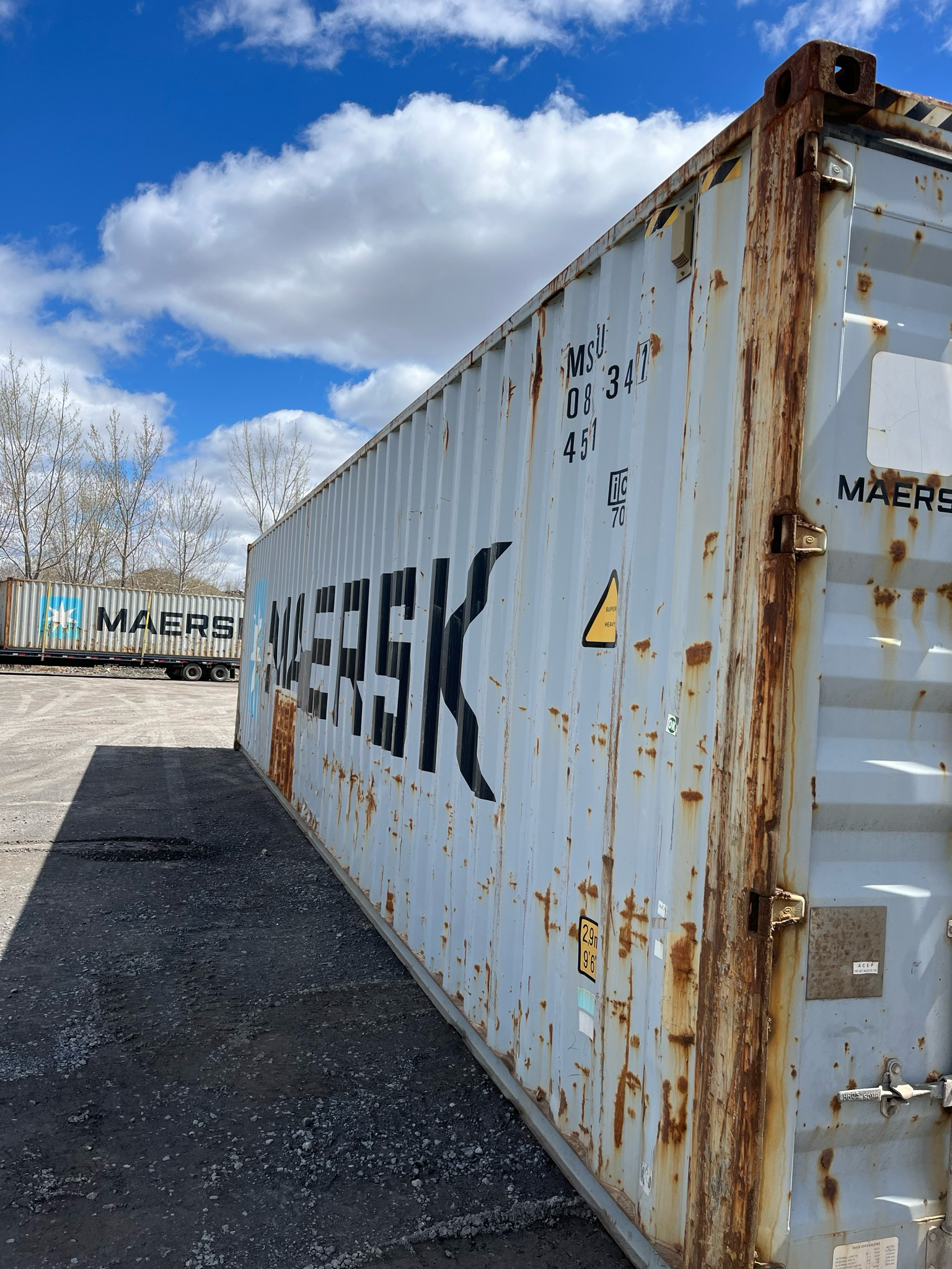 MSKU0873411 — Extérieur