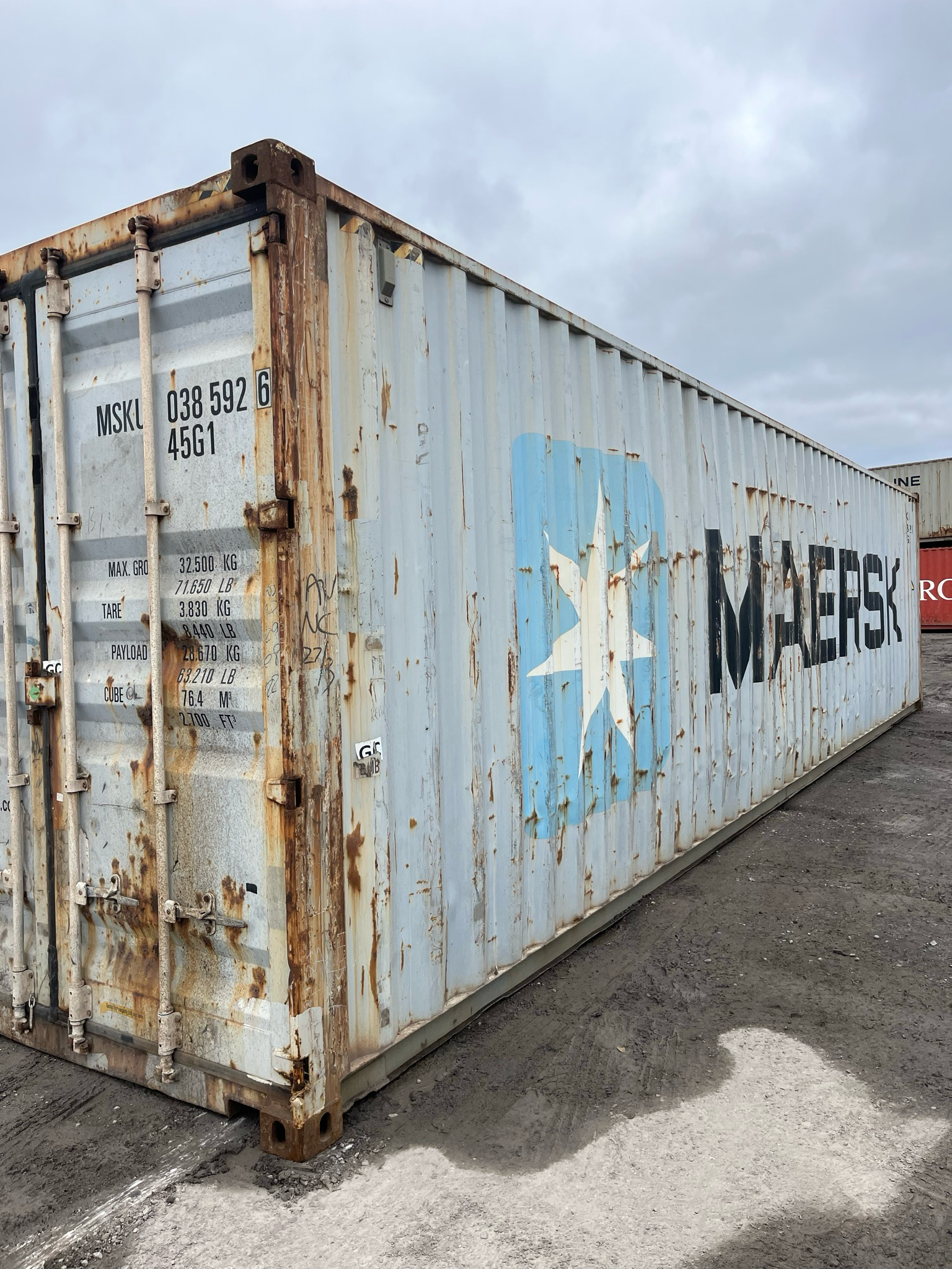 MSKU0385926 — Extérieur