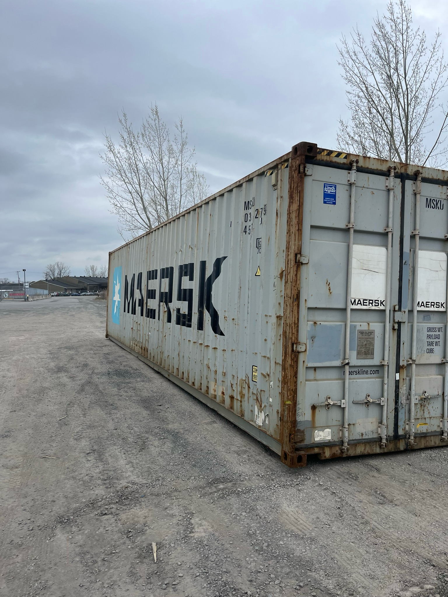 MSKU0312719 — Extérieur