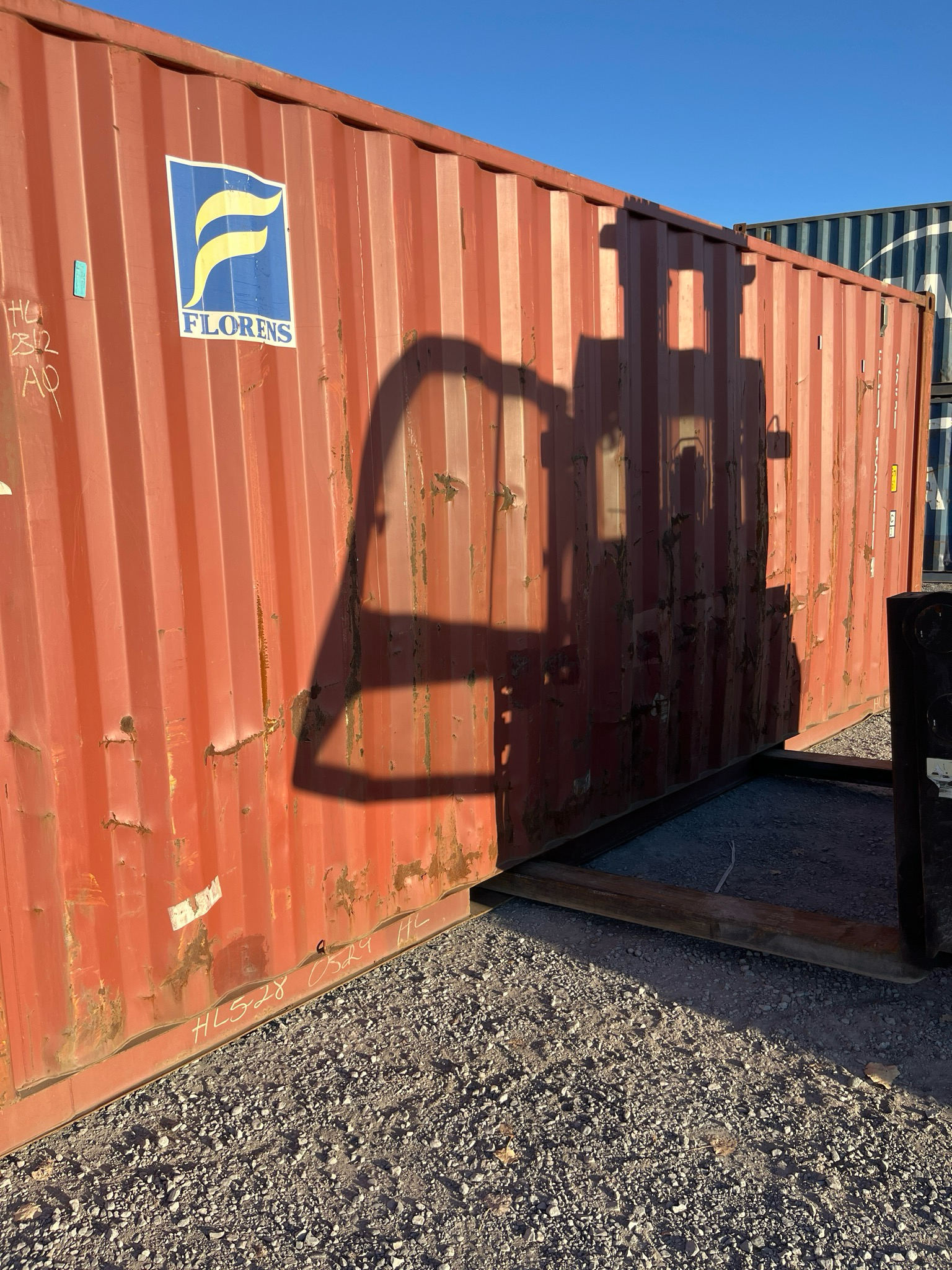 FCIU4621114 — Extérieur