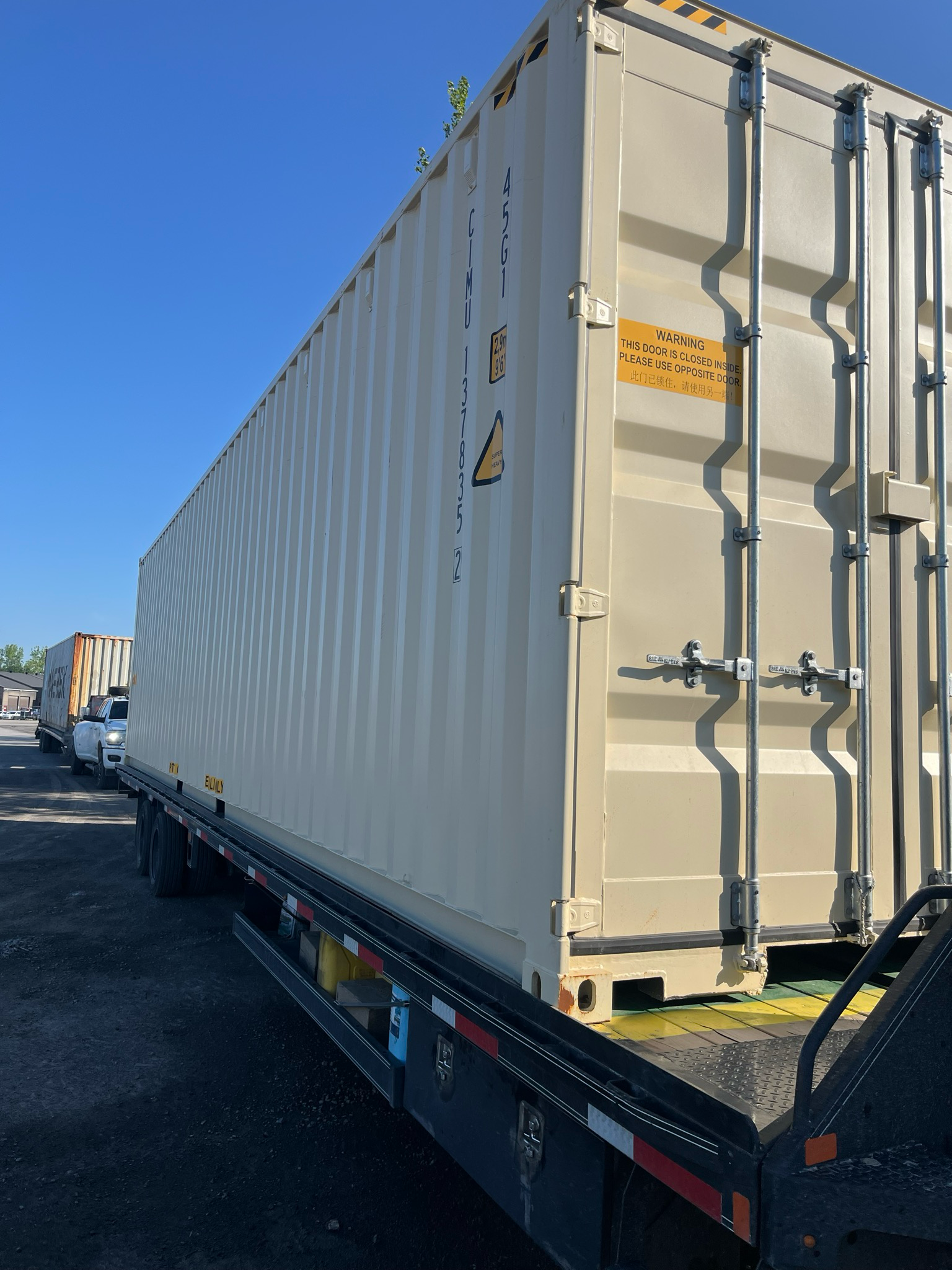 40' STD NEW DD — Extérieur